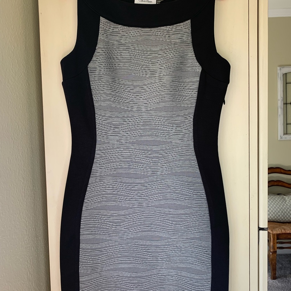 Calvin Klein Dress- Black/ Gray- Size 4